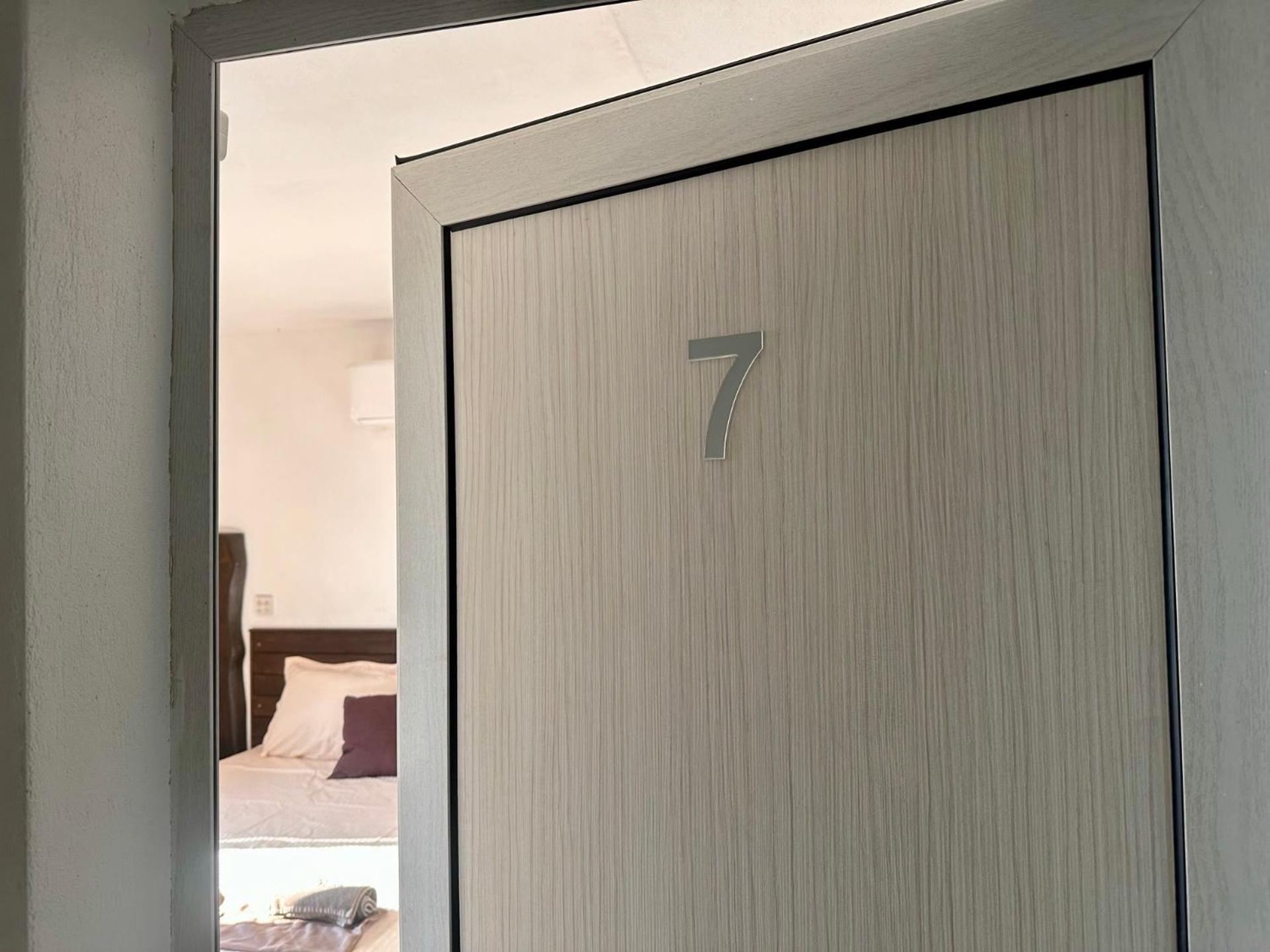 Arthotel Oscar I Sosopol Zimmer foto